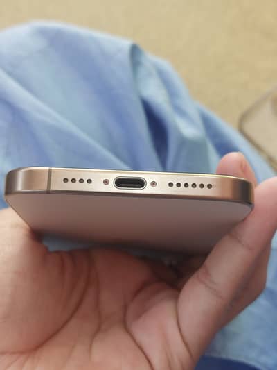 Apple iPhone 16 Pro Max