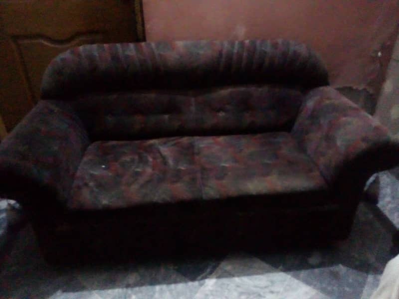 Sofas demand 45000 0