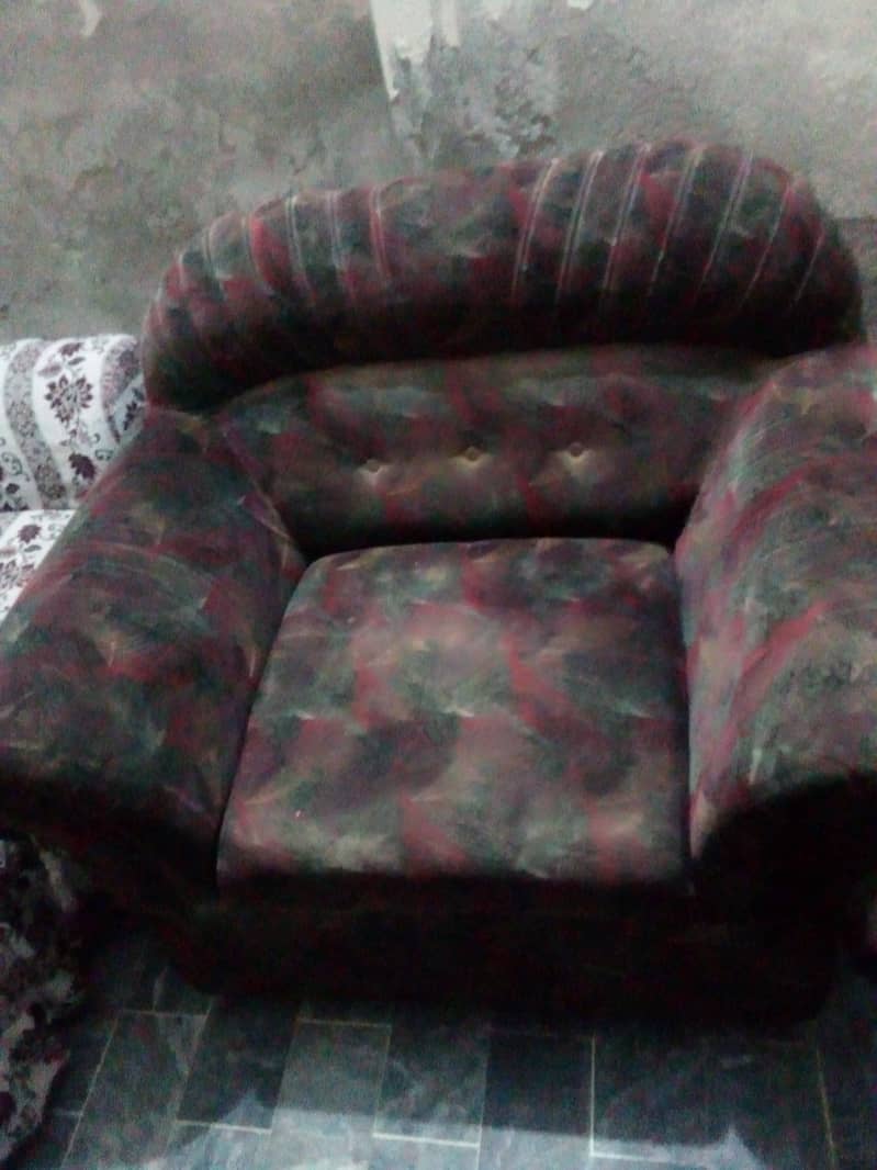 Sofas demand 45000 3