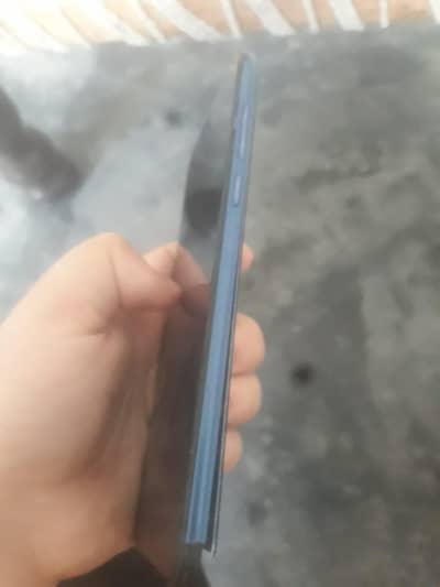 Honor 7C