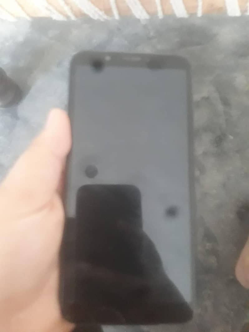 Honor 7C 4