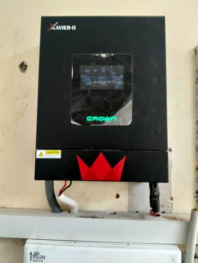 5.6kw crown solar inverter hybrid for sale open warranty
