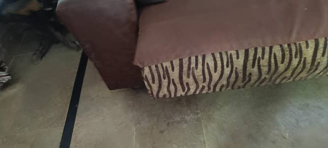 sofa set with sofa combed