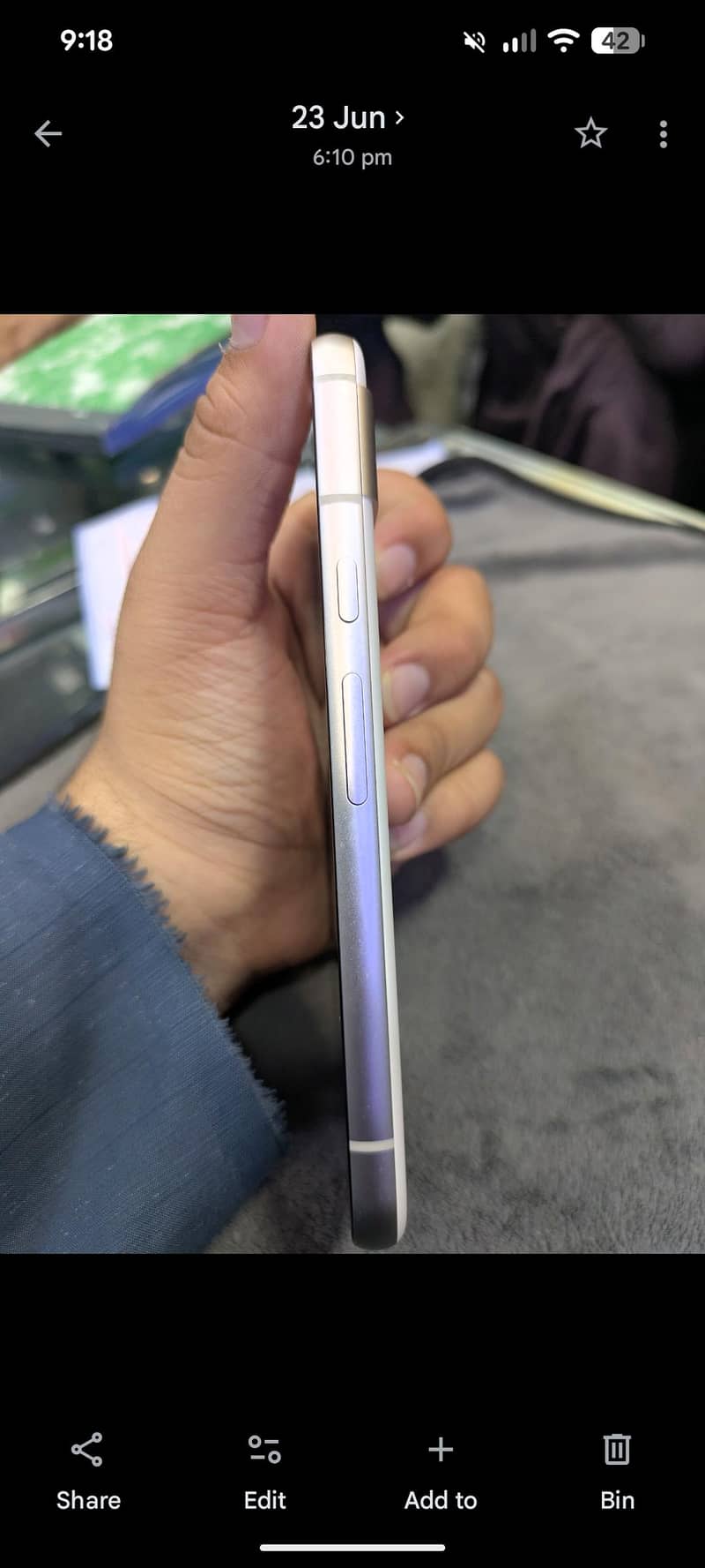 Google Pixel 8a 3