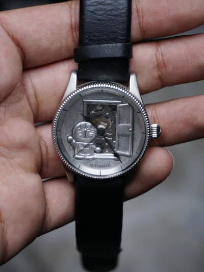 Official doraemon vintage watch (2002 limited edition - made in Japan)