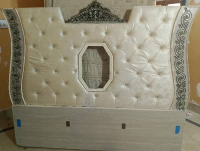 king size bed for sale with back sense medicated matteres and dressing