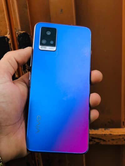 Vivo V20