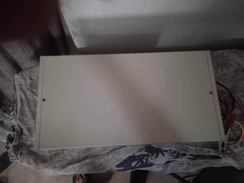 Techno tec UPS 1000 VA fully Automatic 4