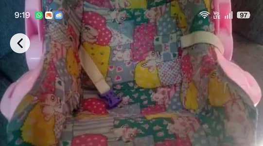 baby carrycot