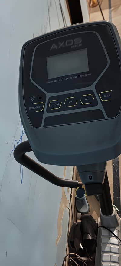 gym cycling machine