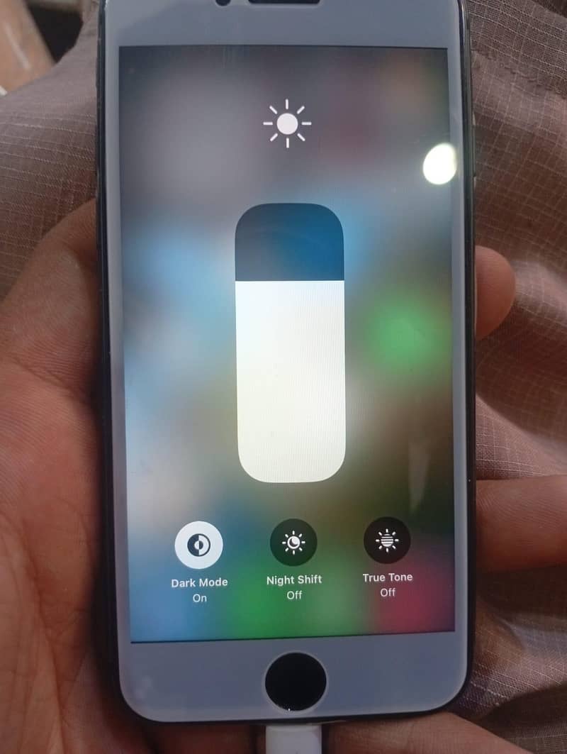 Apple iPhone 8 6