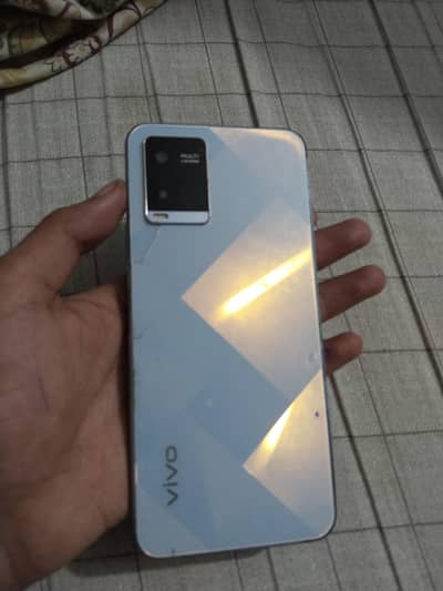 Vivo Y21