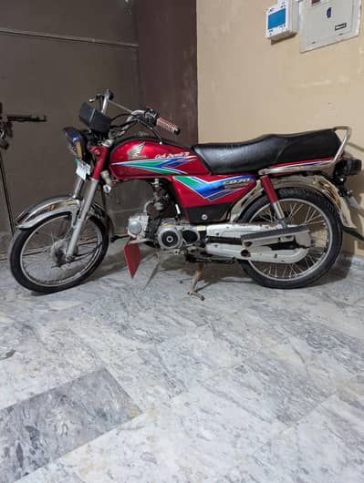 Honda CD 70 2013 Red