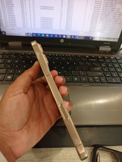 Apple iPhone 16 Pro Max jv