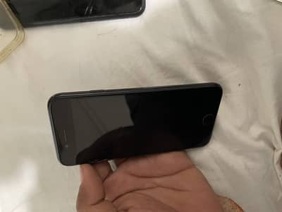 iPhone 7 hai good condition hai