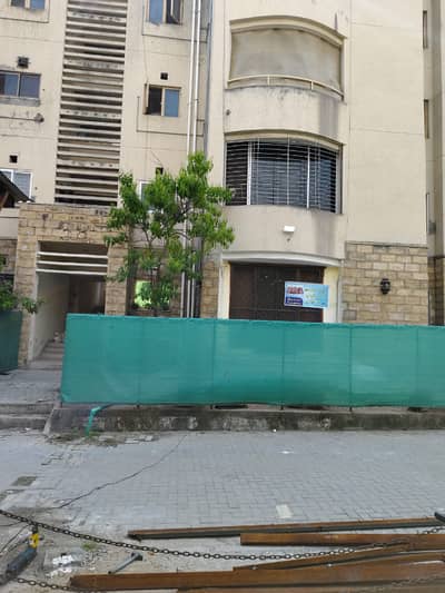 G 11/3 Housing foundation C type flat for Rent Second floor 3 bed 2bath tvl kitchen gas Available