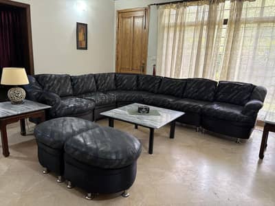 Corner 6 seater sofa with 2 stools