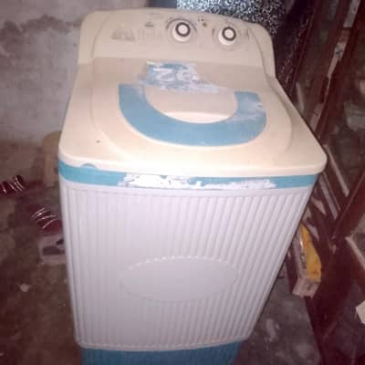 washing machine urgent sale karni hai motor ka mausla hahai