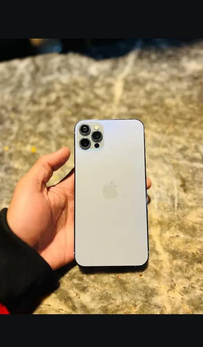 Apple iPhone 11 Pro Max convert 13 pro max factory unlocke 256 GB