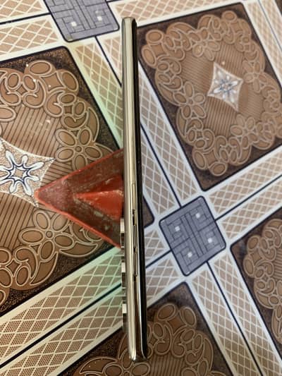 Tecno CAMON 40 Pro
