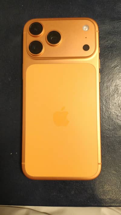 iPhone 17 Pro Max 256GB (UK Model) – Mint Condition