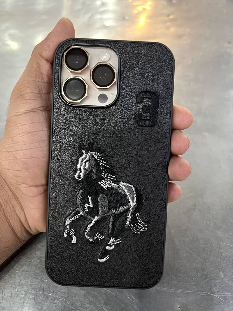 Apple iPhone 16 Pro Max 2