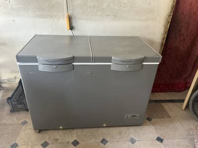 Inverter Deep freezer like new
