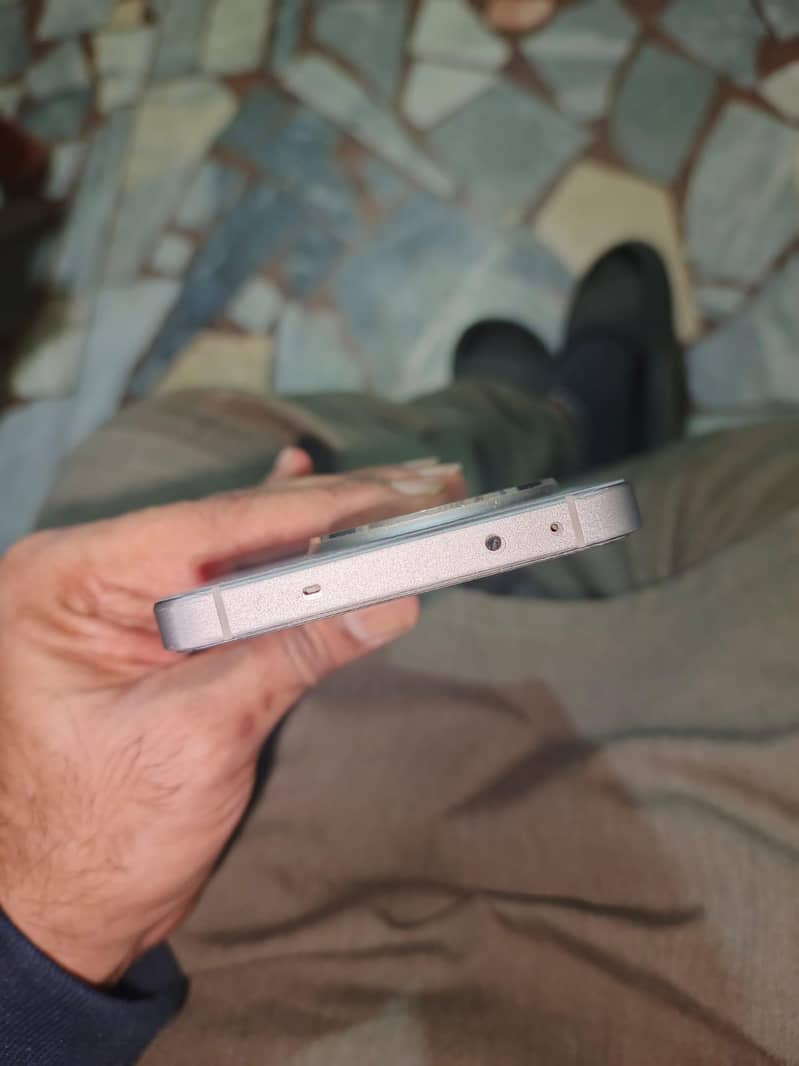 One Plus 13R 3