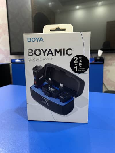 BOYA BOYAMIC 2.4GHz Dual-Channel Wireless Microphone System