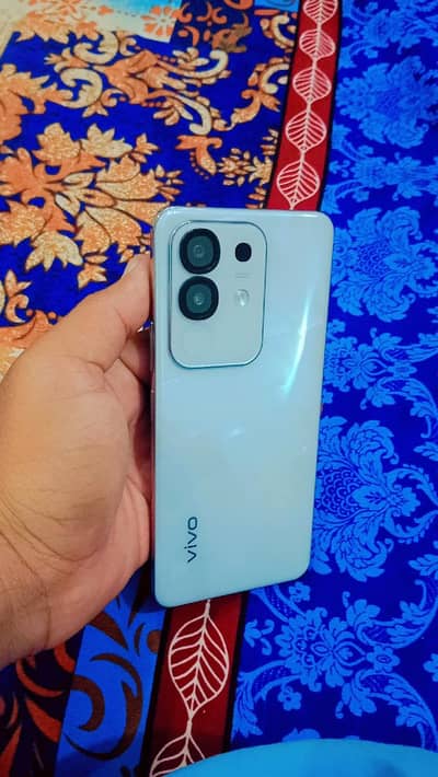 Vivo Y29