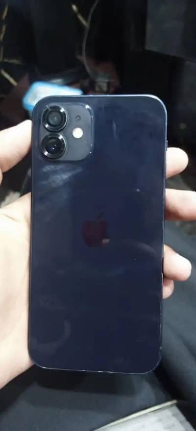 Apple iPhone 12