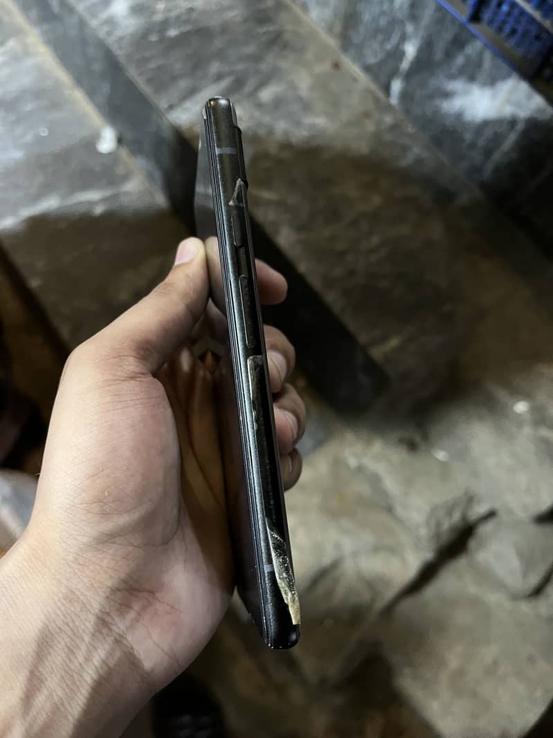 Google Pixel 6a 4