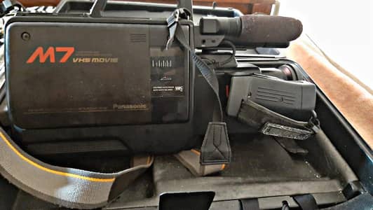 M7 VHS MOVIES CAMERA