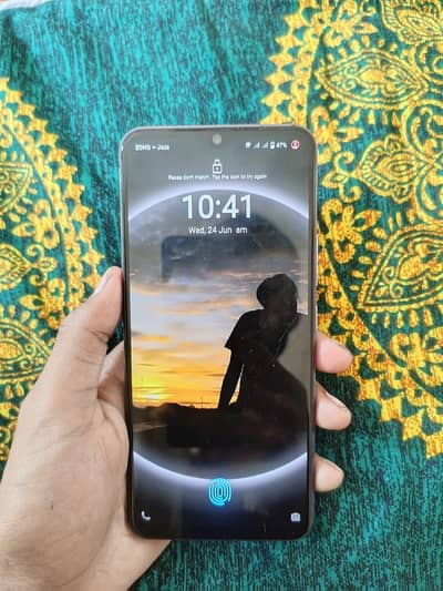 Vivo V20