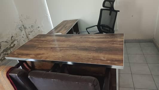 3 Pieces Boss Table and Boss Chair with 2 chair