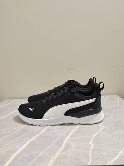 Original puma shoes for sale