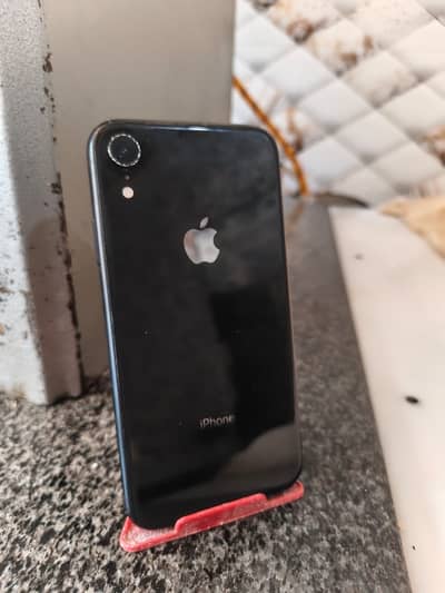 Apple iPhone XR