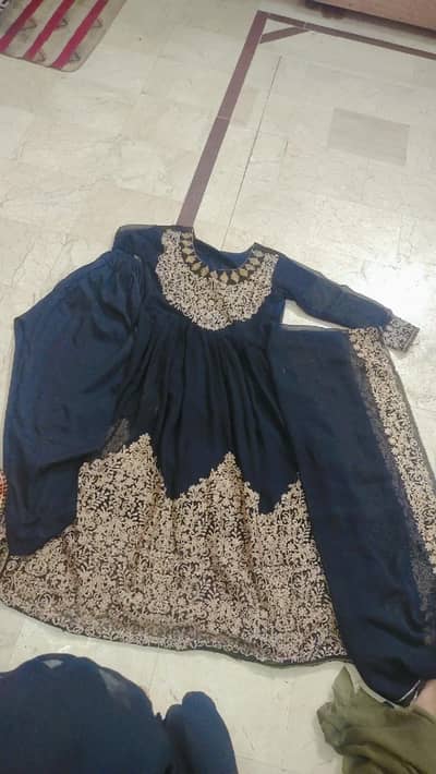 clothes to sell