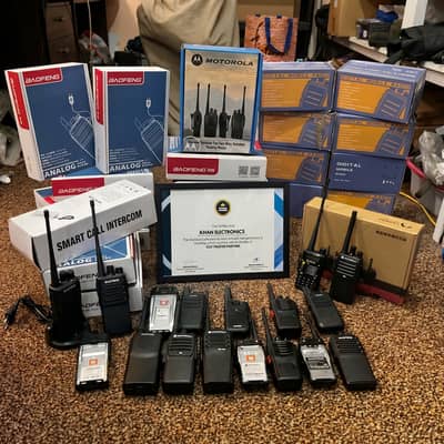 Walkie talkie / wireless set / intercom / motorola  / icom / torch