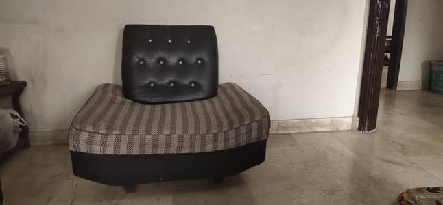 second hand 5 seater sofa