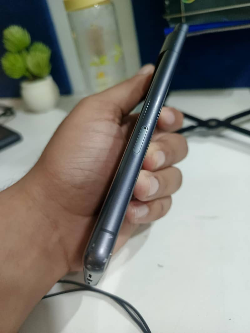 Google Pixel 7 5