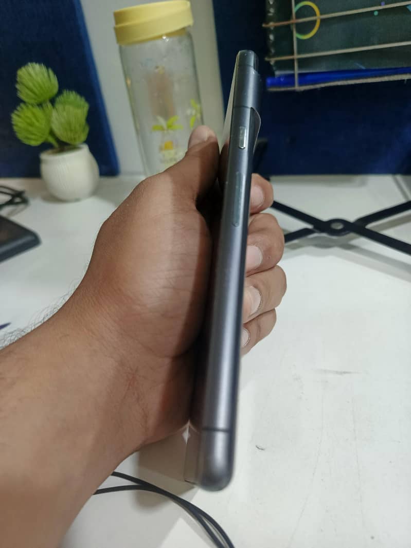 Google Pixel 7 6