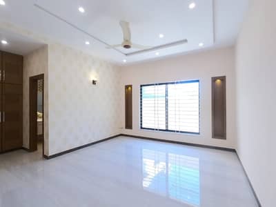 Upper Portion Of 14 Marla For rent In G-13