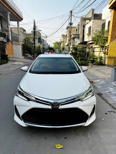 Toyota Altis Grande 2021 beige interior