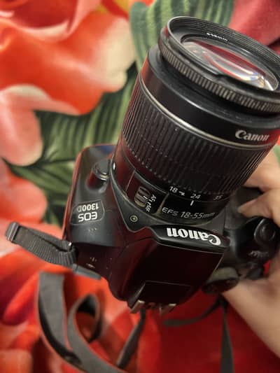 Canon 1300D for sale