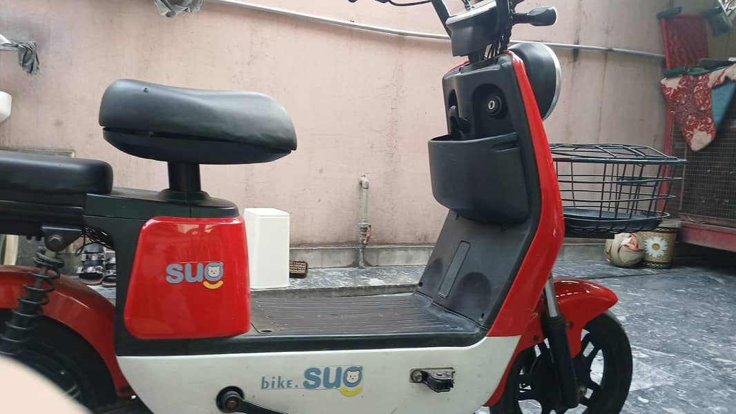 Scooty 4