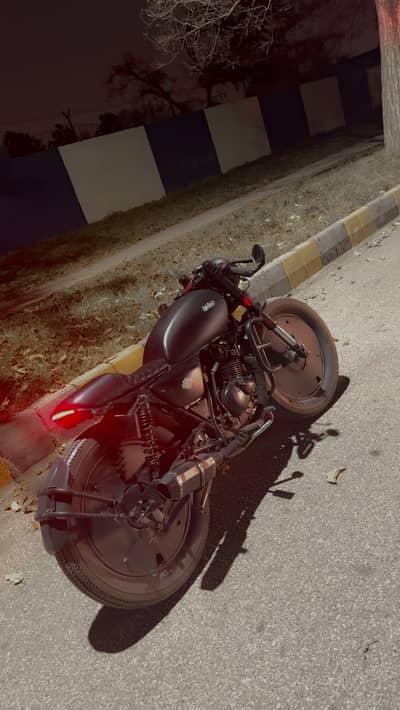 Suzuki GS 150 SE 2022 ( cafe racer)
