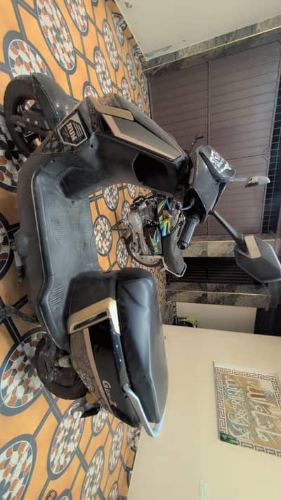 Jen Z Scooty For Sale – Good Condition