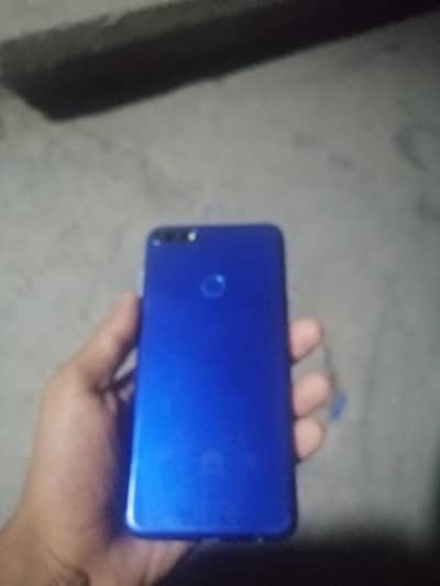 Huawei Y7 3 32 all ok urgent sale need cash