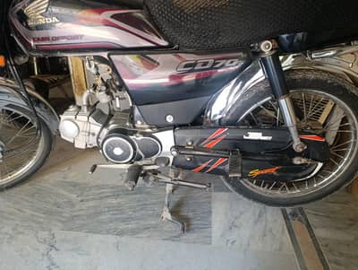 Honda cd 70 black  beauty 2024/25 model